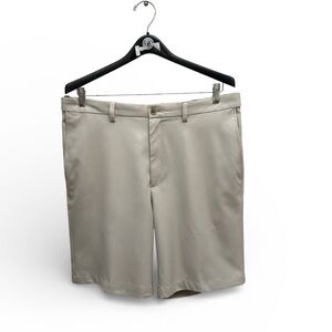 Haggar Cool 18 Pro Expandable Waist Beige Shorts Men's S 36 UV Protection